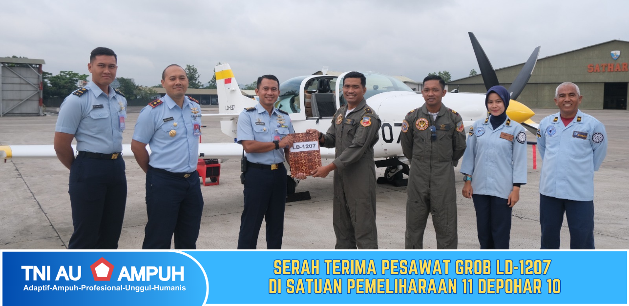 Sarah Terima Pesawat Grob LD-1207